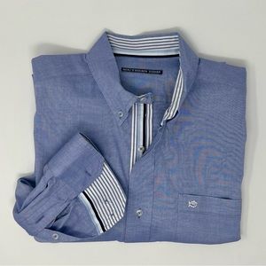 Southern Tide men’s blue oxford button-down shirt. Size medium. Only worn once.